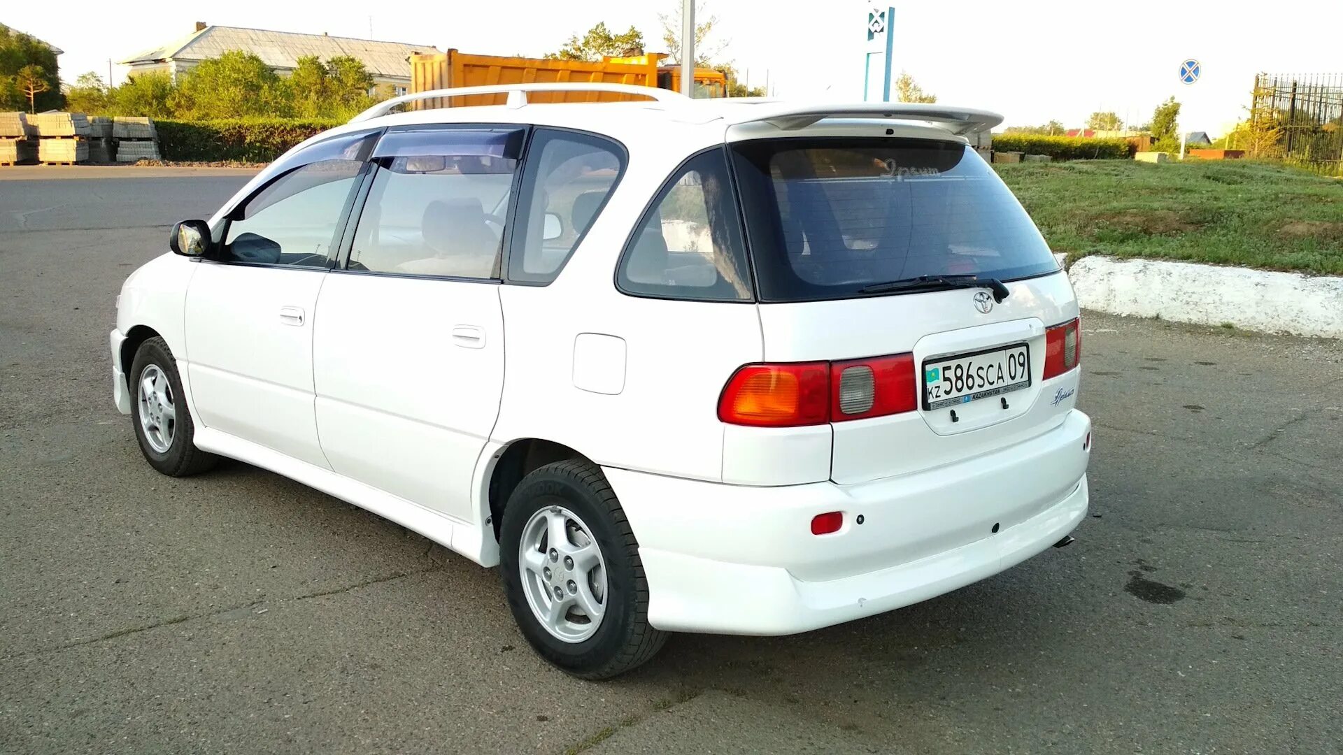 Тойота Ипсум sxm10. Toyota ipsum 97. Ипсум 10 кузов. Тойота Ипсум 97 год.