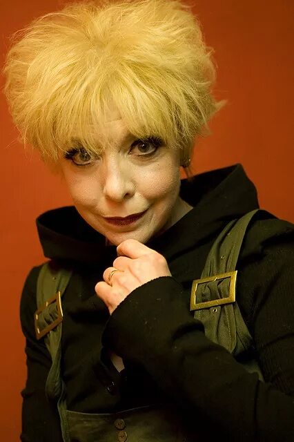 Julee cruise. Julee Cruise фото. Julee_Moor.