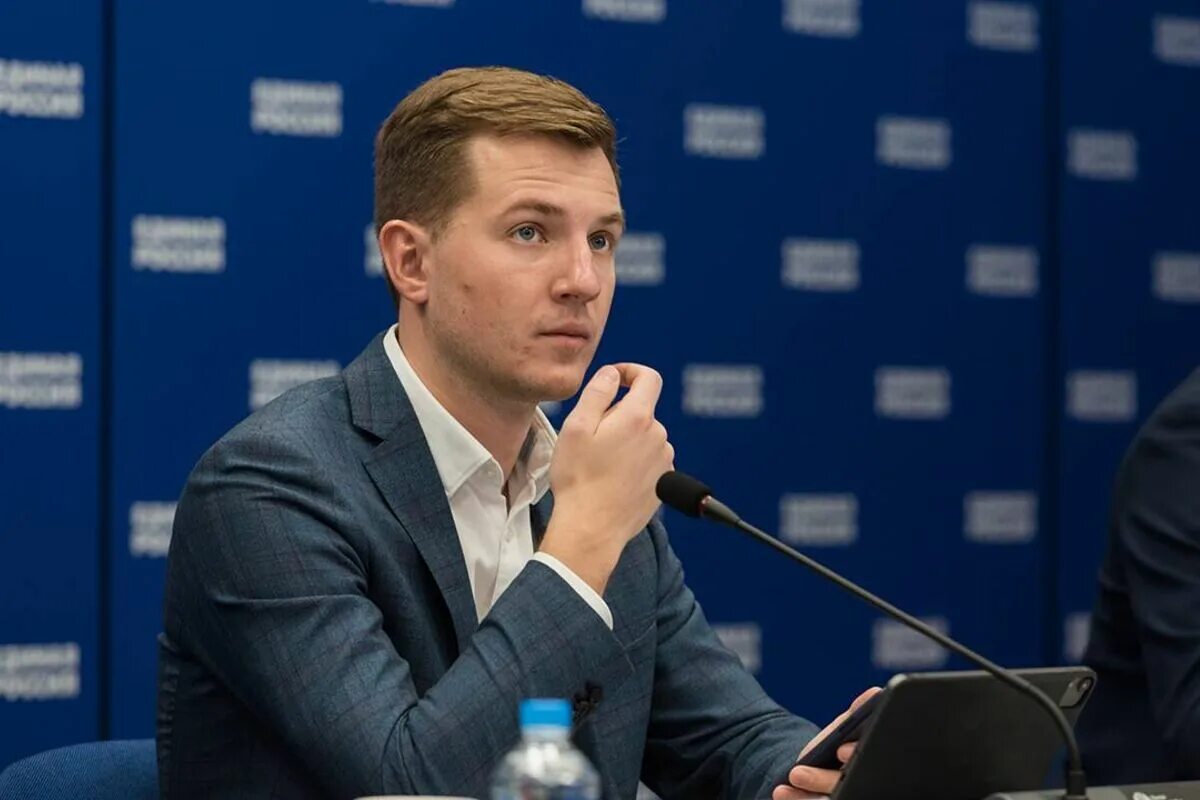 Метелев молодежная политика. Метелев молодежная политика. Метелев молодежная политика. Депутат метелев. Депутат метелев.