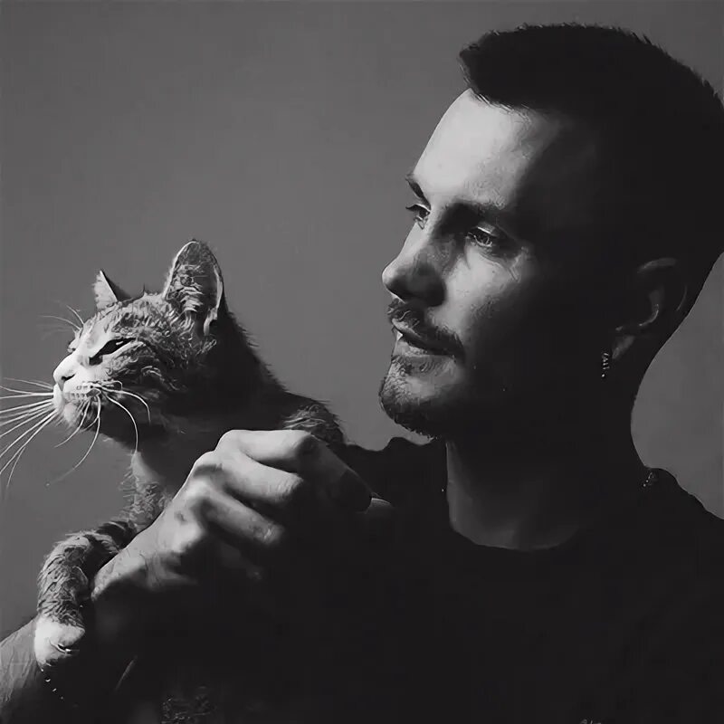 Судьбоносный дом мехди и зейнеп. Вьюнов псков. Вьюнов псков. Вьюнов псков. Псков администрация охрана губернатора.