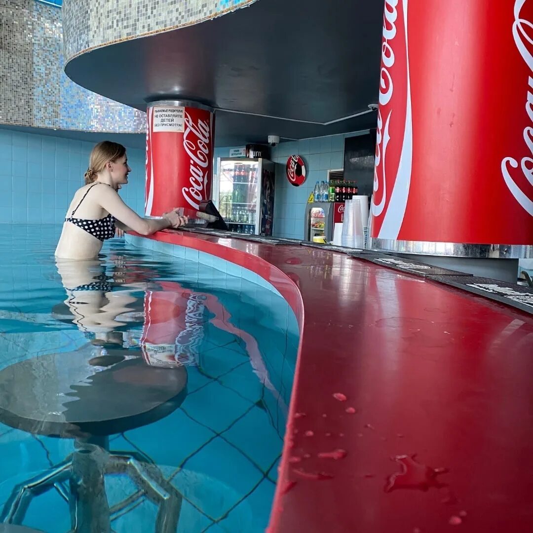 Аквапарк лебяжий. Аквапарк лебяжий в Минске. Водный бар. Кристайл Минск АКВО парк. Сайт лебяжий минск