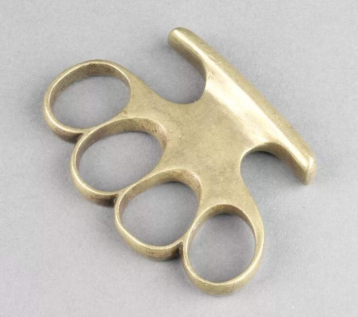 Knuckle duster. Кастет 90. сет кастеты. кастет 105 корона. brass knuckle air duster.