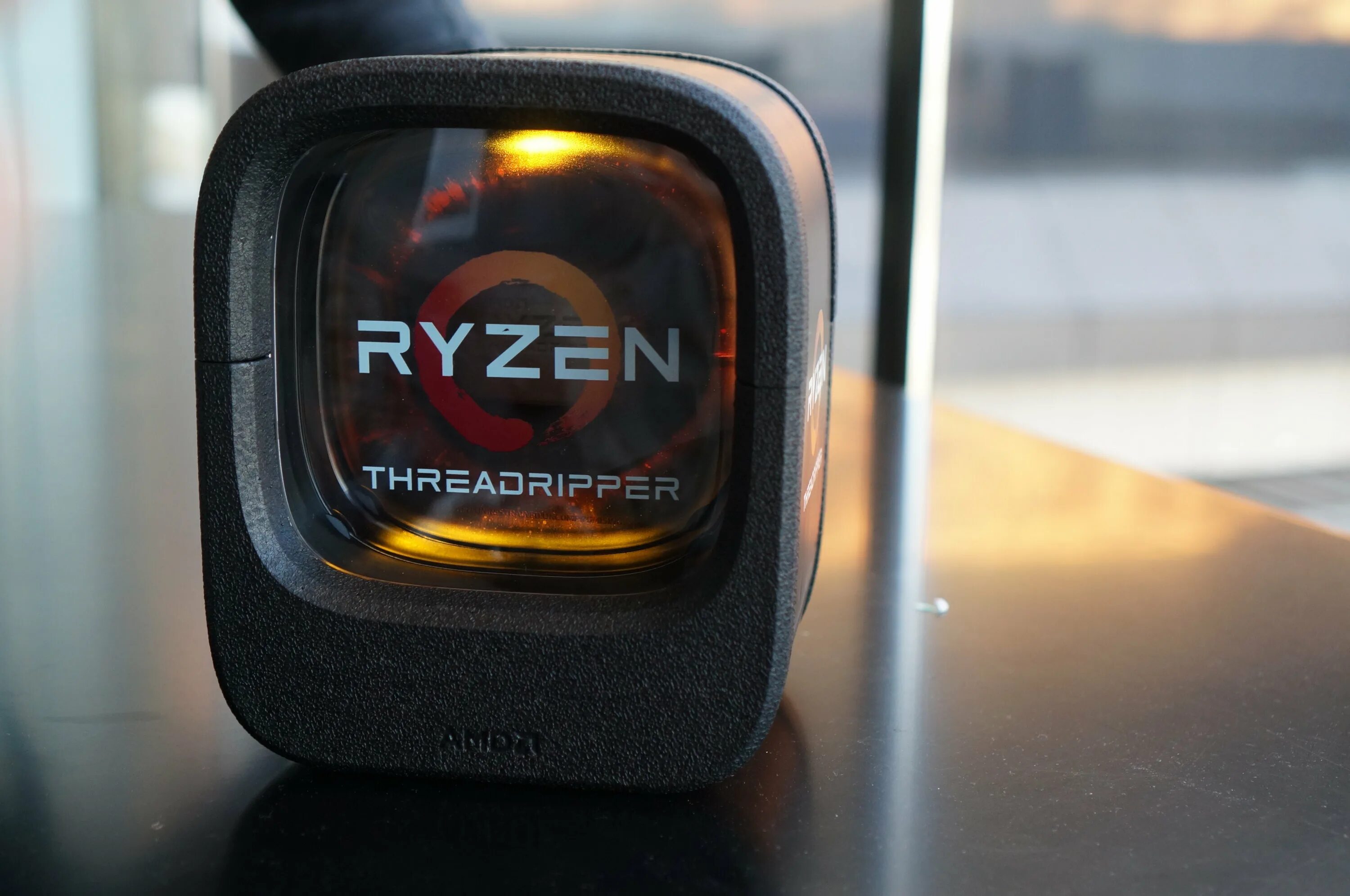 Threadripper 1900x. Ryzen threadripper 1900x. процессор amd ryzen threadripper 1950x. Ryzen 9 1900. Amd ryzen threadripper 1900x tr4, 8 x 3800 мгц.