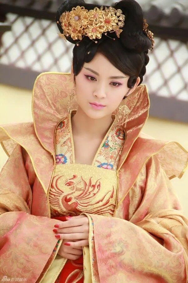 Китайские принцессы. Ван Лин Ханьфу. Мао Линь Линь. Лань Лин Ван актер. Линь Юнь в Ханьфу.