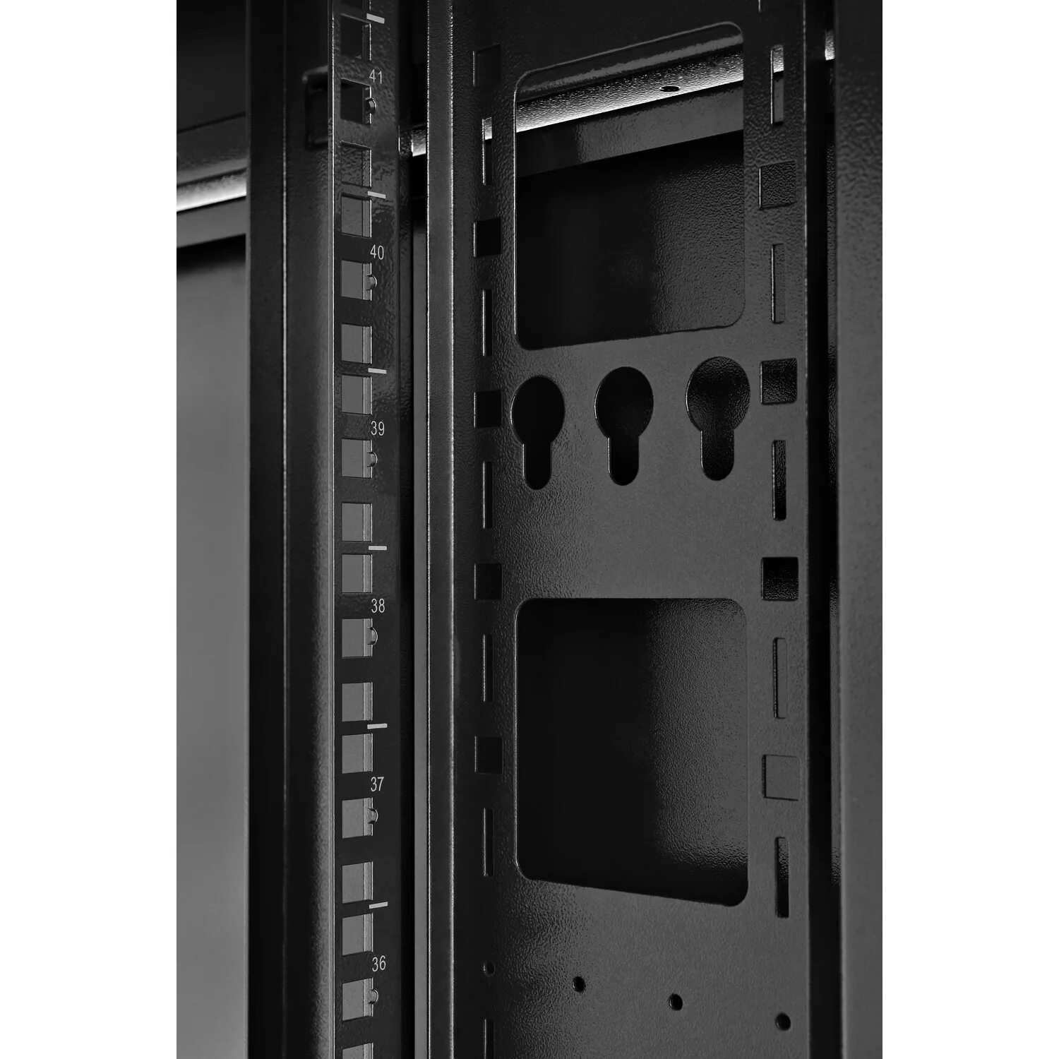 Органайзер в шкаф 42u. Rack cabinet 42u. вертикальный кабельный органайзер в шкаф 42u. вертикальные кольца стойка 42u. вертикальные органайзеры в шкаф 42u.