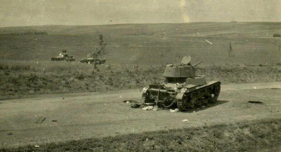 Танковое сражение дубно луцк. Битва под дубно. Битва дубно луцк броды. Битва дубно луцк броды. Битва под дубно.