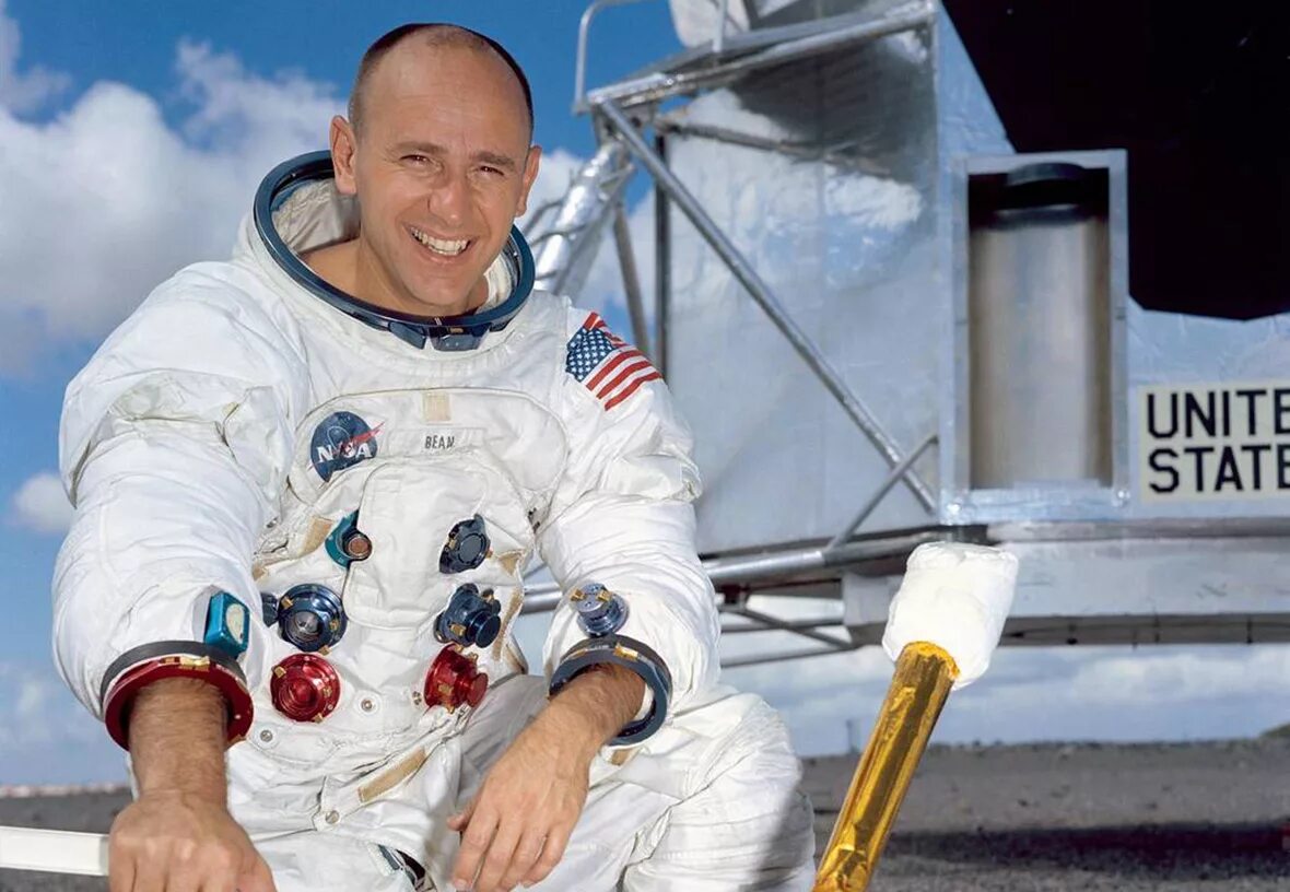 Космонавт no 8. Американские астронавты. Знаменитые астронавты.