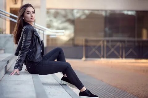 Фотосессия позы для девушек на улице
