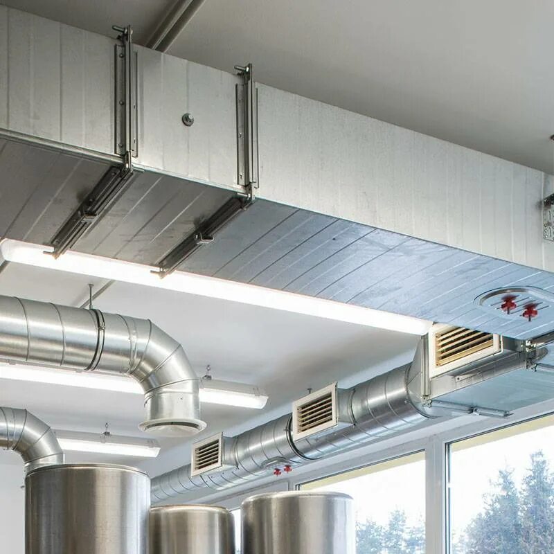 Система вытяжной противодымной вентиляции. Вытяжные вентиляторы систем противодымной защиты. Система дымоудаления сду-25. Спринклер под воздуховодом. Воздуховоды противодымной вентиляции.