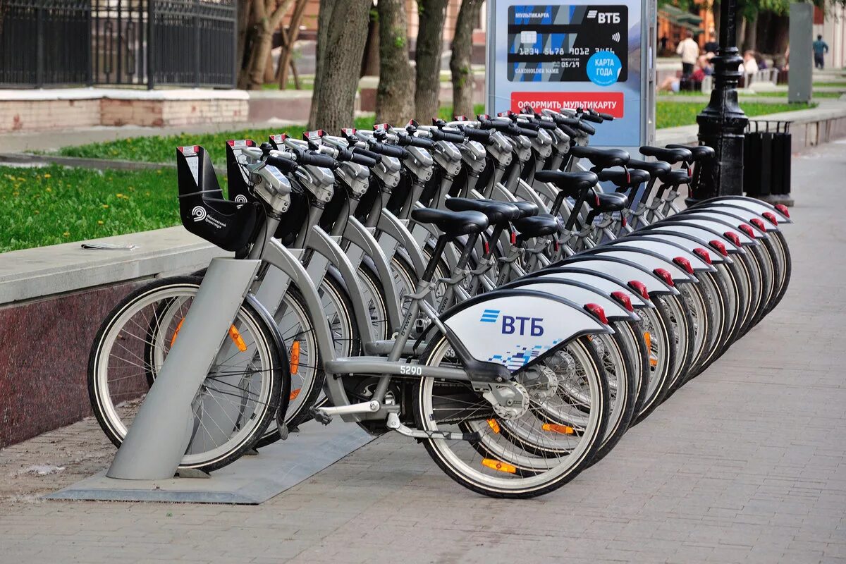 Bike москва. Московский велопрокат ВЕЛОБАЙК. Московский велопрокат ВТБ. Станция велопроката ВЕЛОБАЙК. ВЕЛОБАЙК ВТБ.