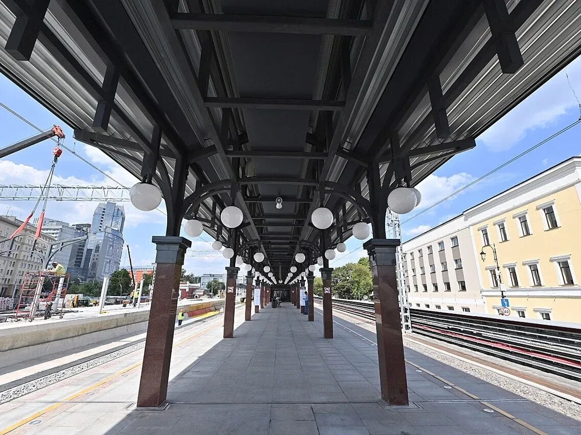 Станция каланчевская мцд 2. Каланчевская площадь трех вокзалов. Казанский вокзал пути. Каланчёвская станция мцд. Мцд дубровка.