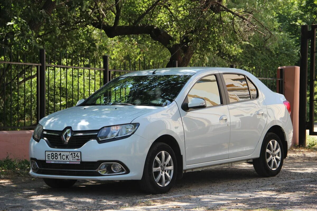 Рено логан 2 2016 года. Рено логан 2016. Renault logan 2016. Renault logan 2016 года. Ренаулт логан 2016.
