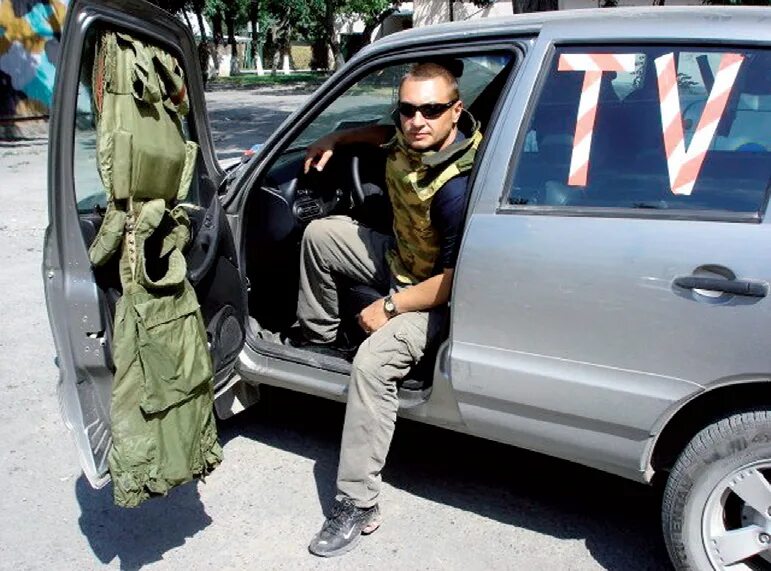 антон степаненко корреспондент. военкор антон степаненко. антон евгеньевич степаненко. антон степаненко журналист. степаненко корреспондент.