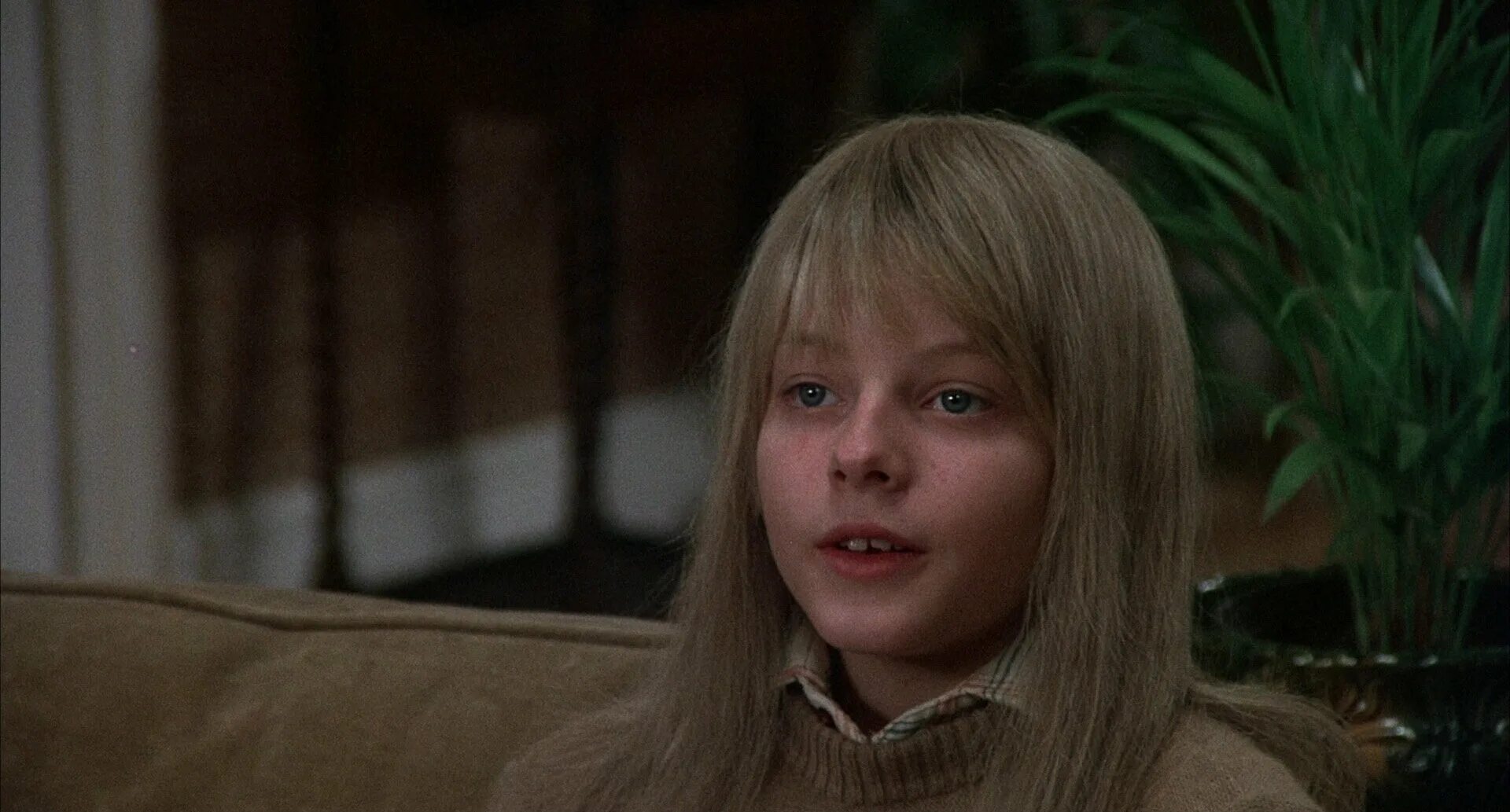 Найти девушку 1976. Девушки 1976. Фильм une vraie jeune fille 1976. Настоящая девчонка (1976). Убойная девчонка 1976.