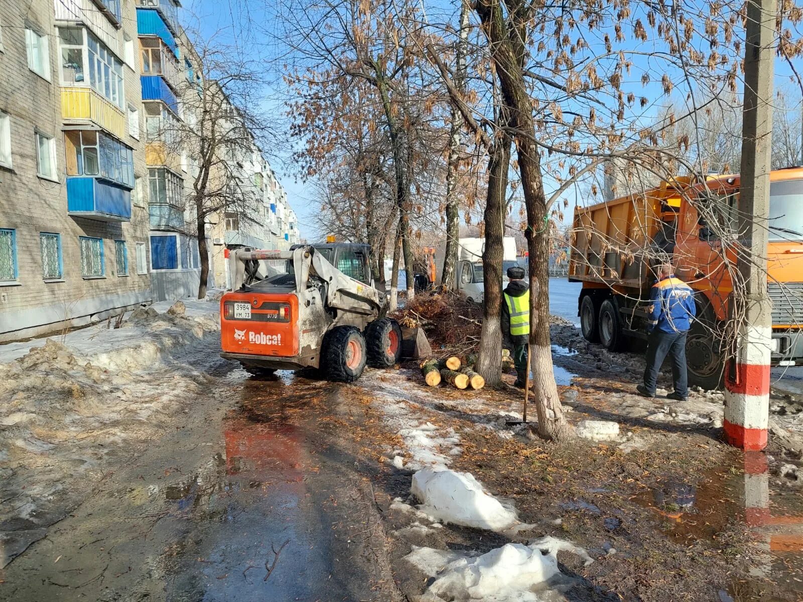 Последние новости в ульяновске на сегодня. Апрель в городе. Ледяной дождь в Ульяновске. Город после дождя. Ледяной дождь в Ульяновске 2 апреля 2022.