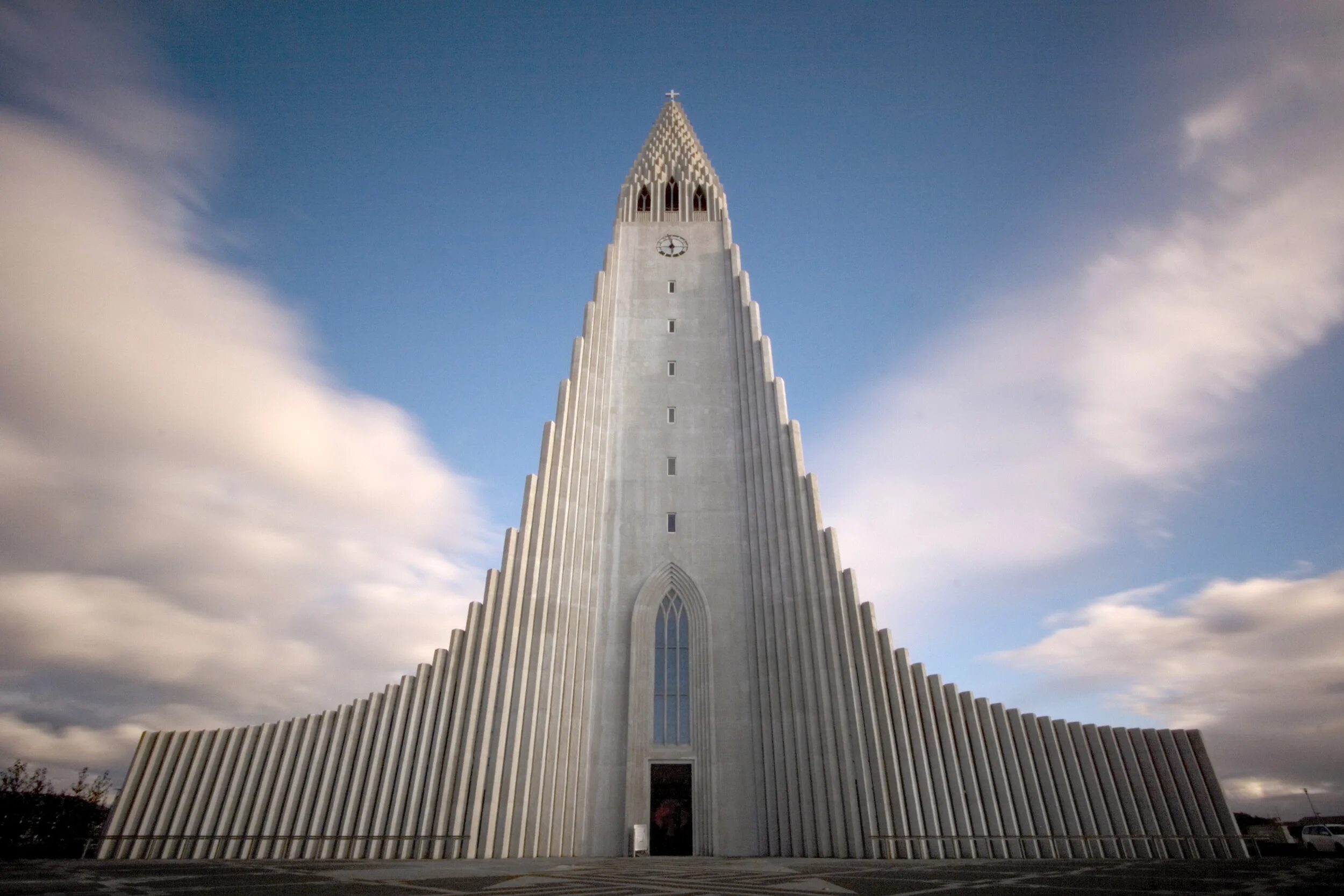 Церковь Хатльгримскиркья. Рейкьявик, Исландия. Лютеранская Церковь Хатльгримскиркья.