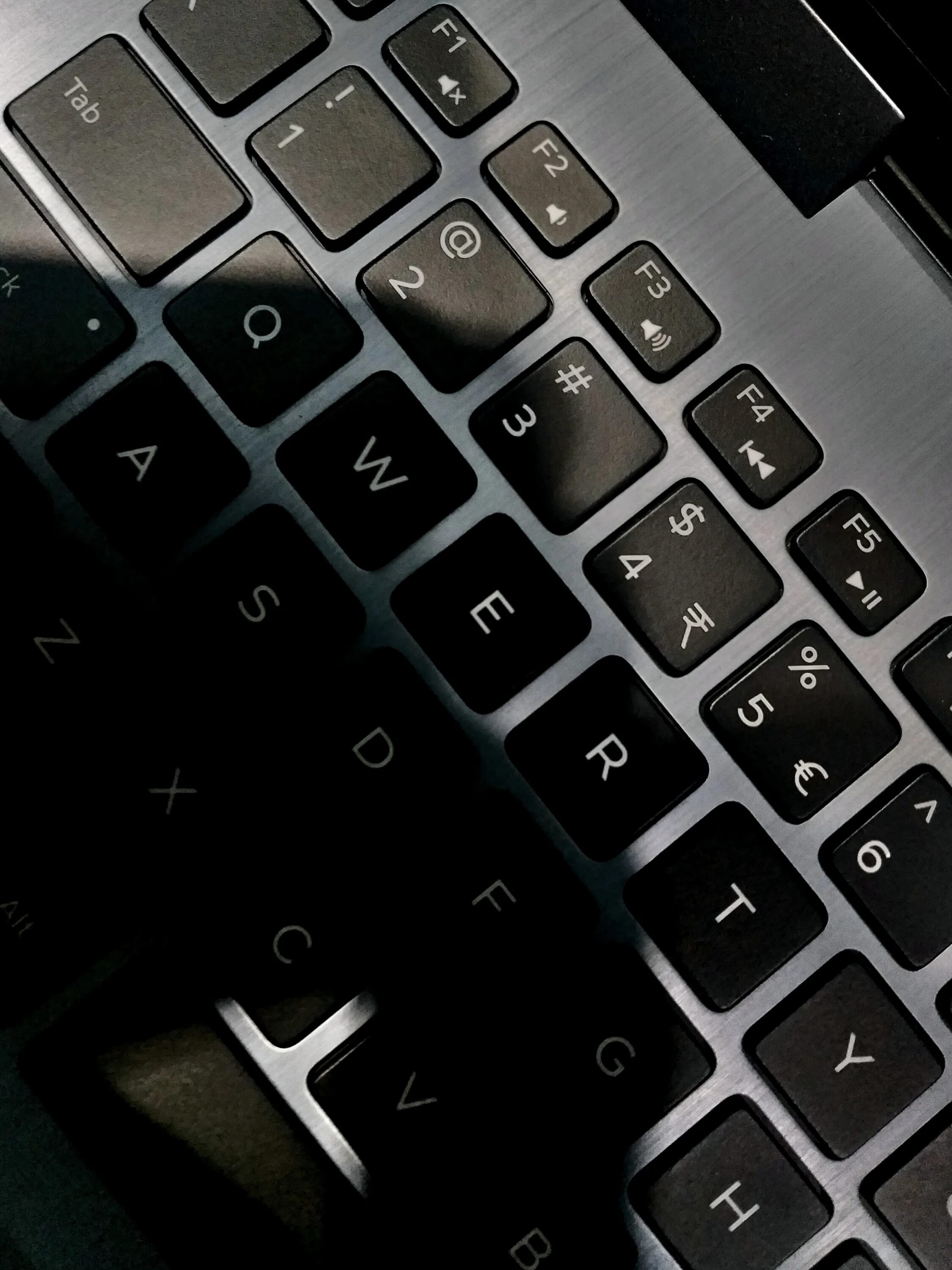 Qwerty сбой. Qwerty. альтернативная клавиатура. azerty keyboard. qwerty keyboard ⌨️ ssdfffggxxv. ...