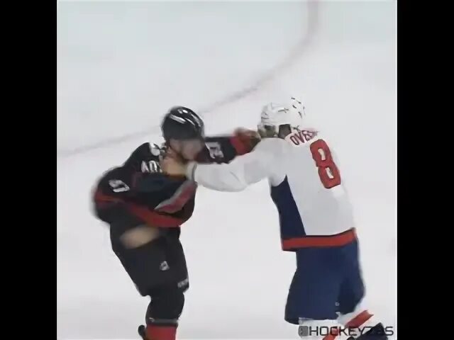 Овечкин драка видео