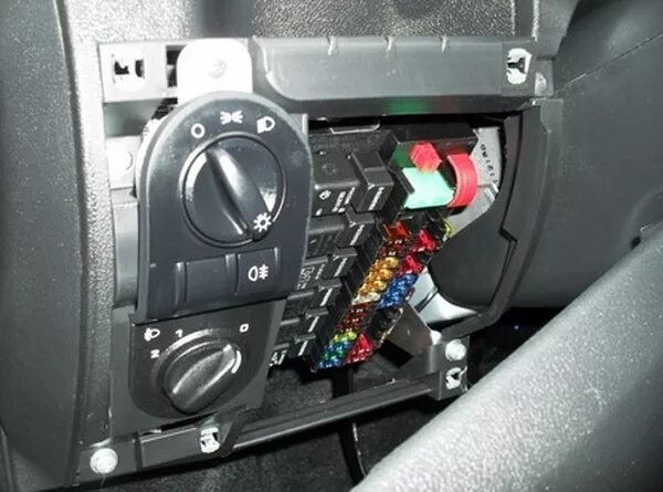 в чем причина на ладе гранте