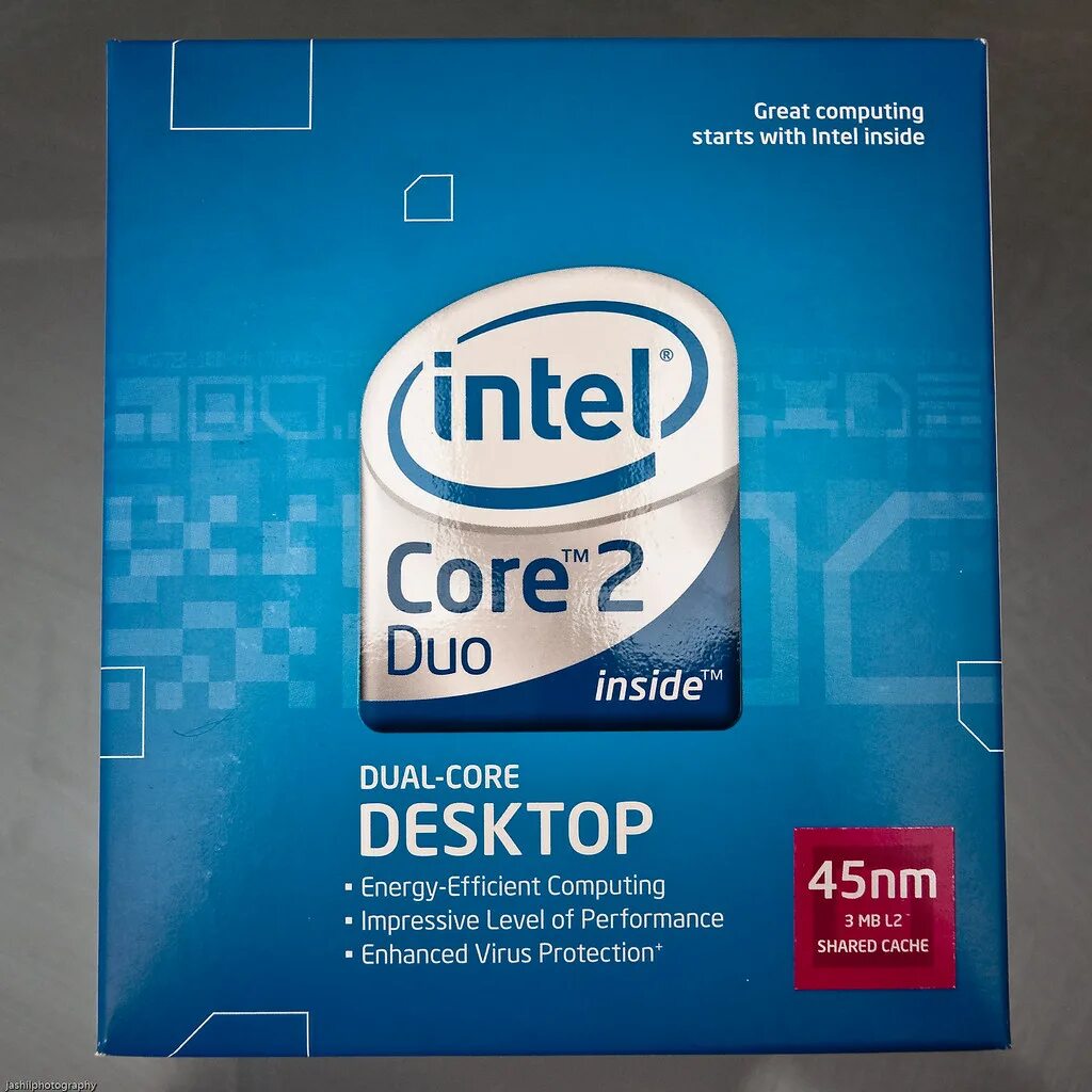 Intel core 2 duo память. Intel Core 2 Duo e9900. Intel Core e7300. Intel Core 2 Duo e7300. Ячейка Интел коре 2 дуо.