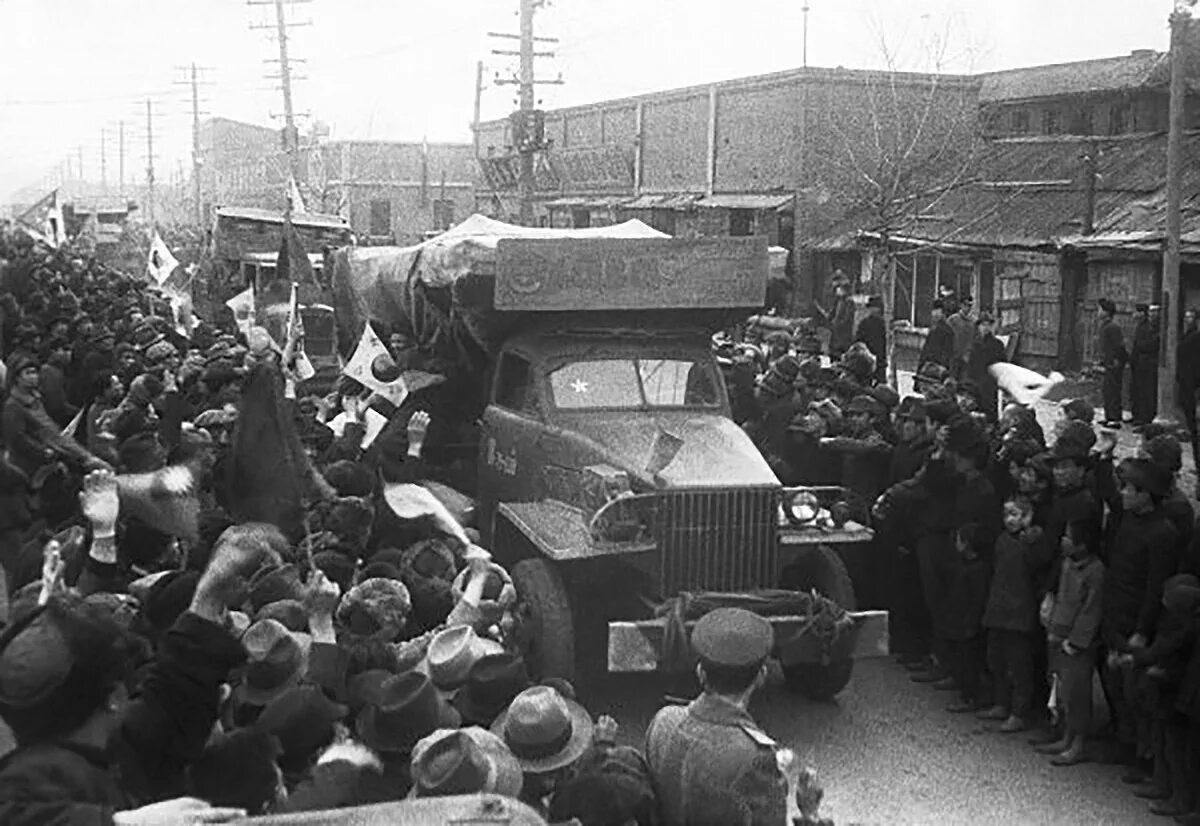 Парад в харбине 16 сентября. Парад в Харбине 1945г. Харбин парад Победы 1945. Советско японской войн 1945 в Харбине.