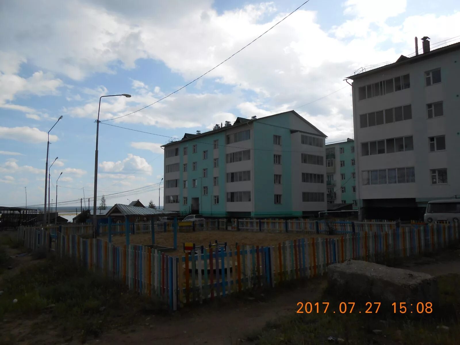Поселок улуу якутия. Погода покровск саха якутия. Город покровск хангаласский улус. Покровск хангаласский улус набережная. Покровск якутия.
