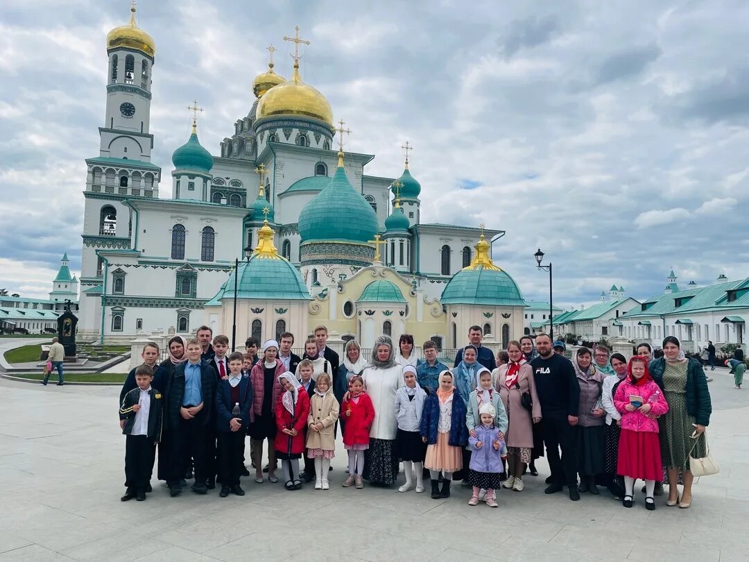 Москва паломническая. Паломничество в годеново. Годеново животворящий крест. Паломничество 2024 из москвы. Святые места в москве.