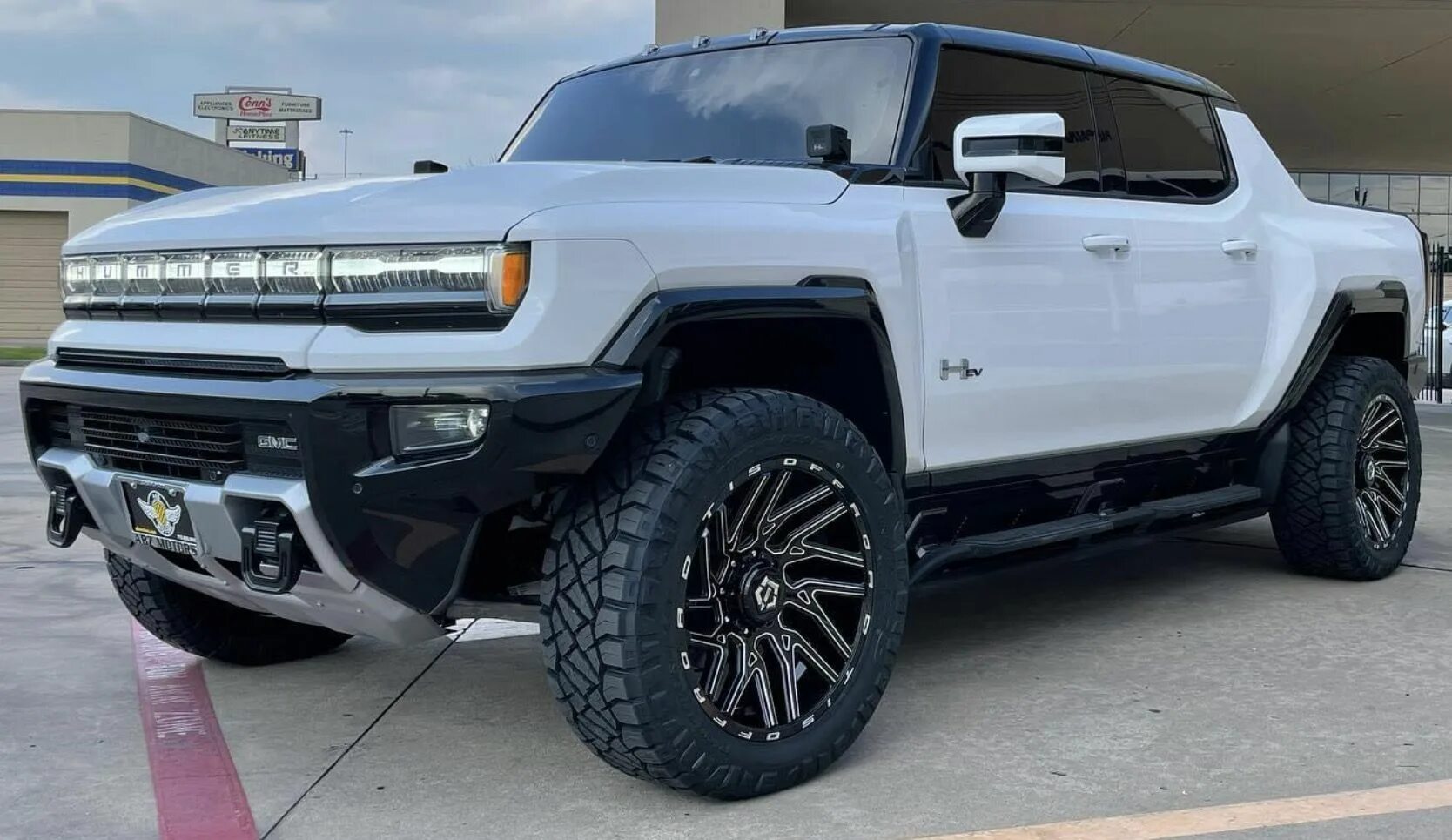 Gmc hummer ev 2023. Фото нового хаммера. Фото нового хаммера. Gmc hummer ev suv 2023. 2024 hummer ev suv.