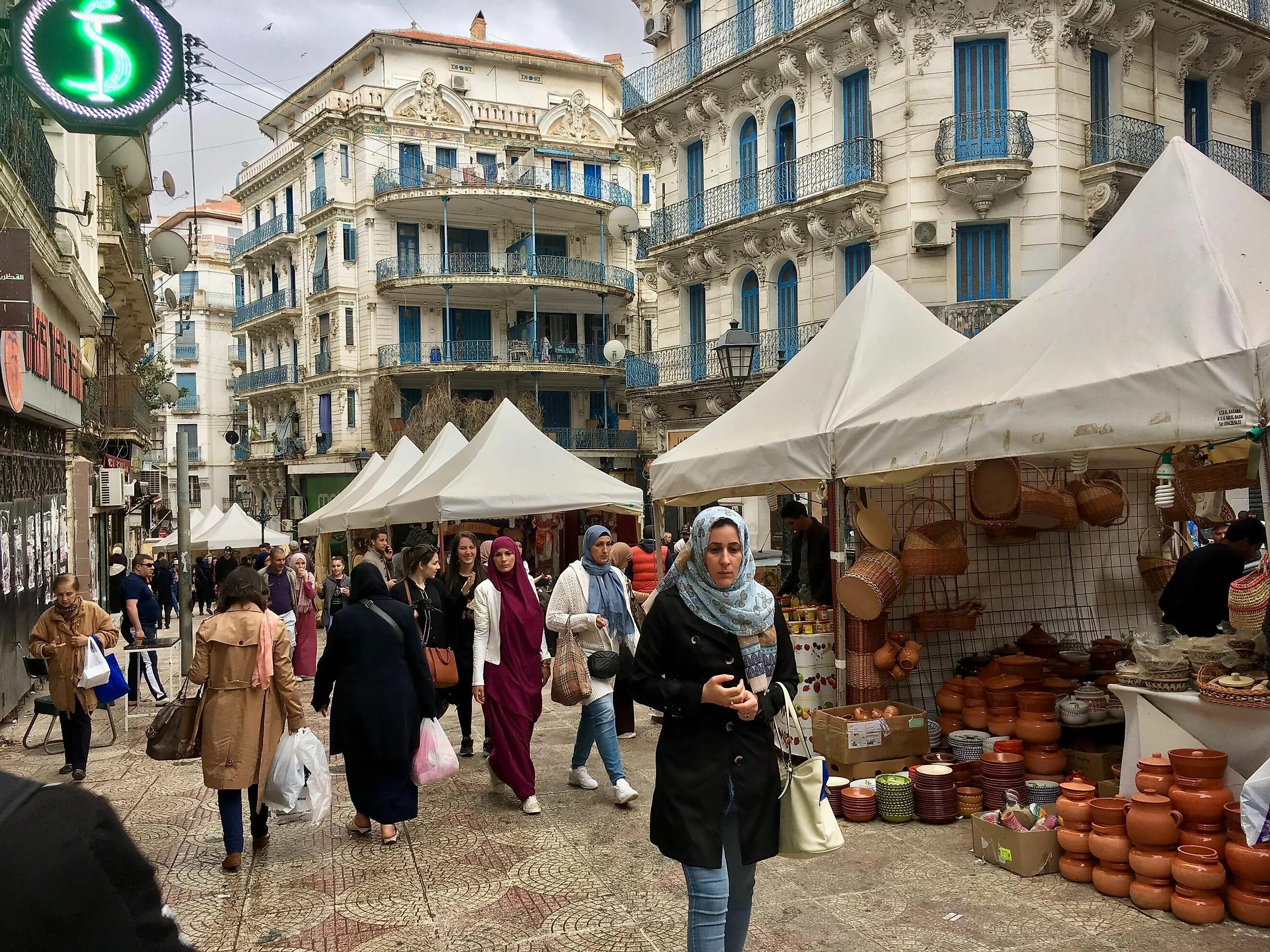 Алжир центр города. Алжир город в Африке. Оран Алжир. Северная Африка Алжир.