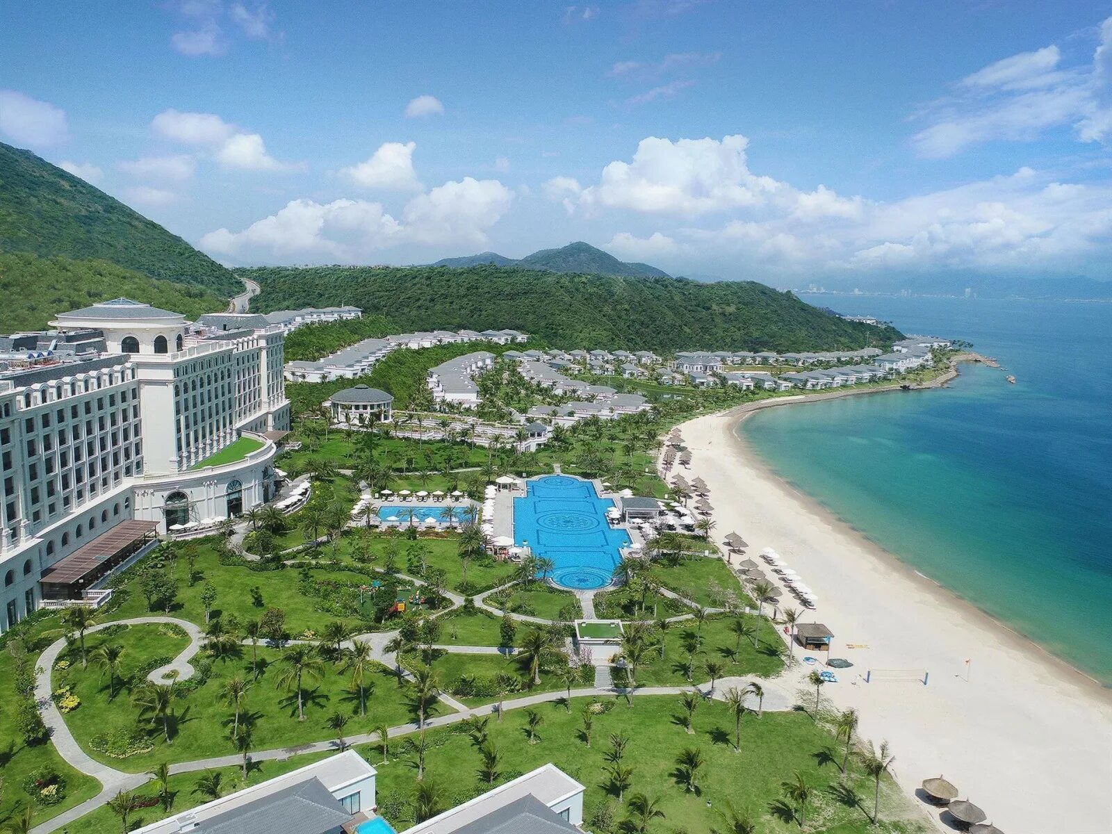 Vinpearl resort nha trang 5. Винпёрл в нячанге. Винперл вьетнам. Vinpearl resort вьетнам. Vinpearl resort nha trang.