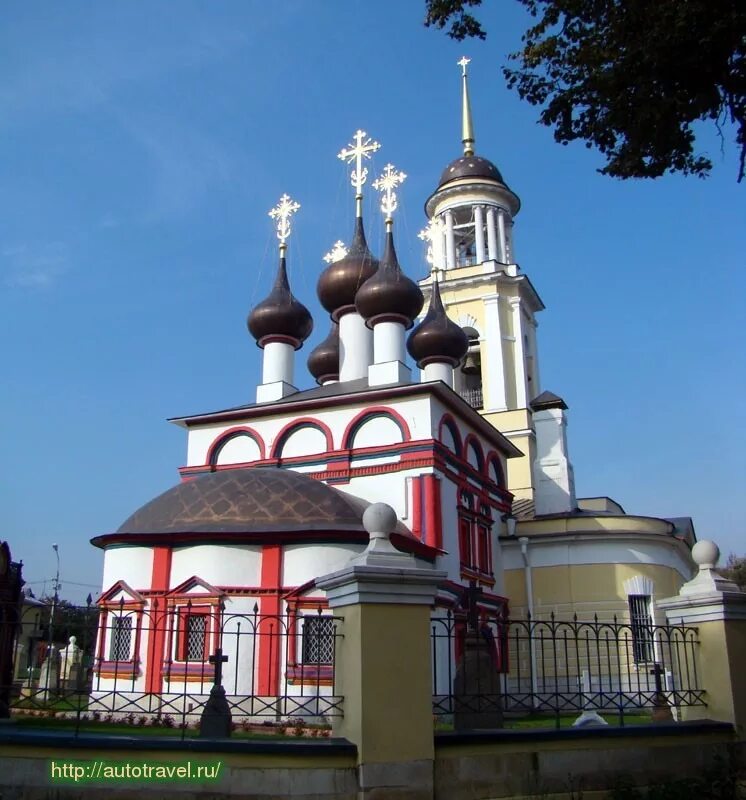 Подмосковном чехове. Чехов (Московская область). Чехов город. Чехов город Московская область достопримечательности. Г Чехов усадьба Лопасня-Зачатьевское.