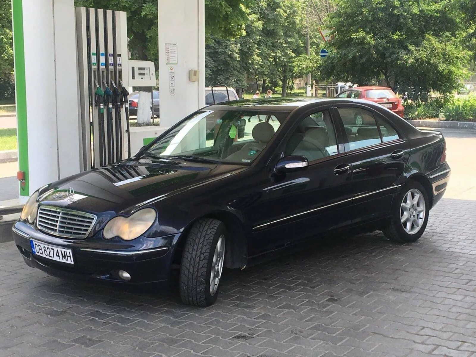 Мерседес 2002 год купить. Мерседес 220 2002г. Мерседес 2002 года. Mercedes-Benz c-klasse c 220 2003г.. Мерседес 220 2002 год.