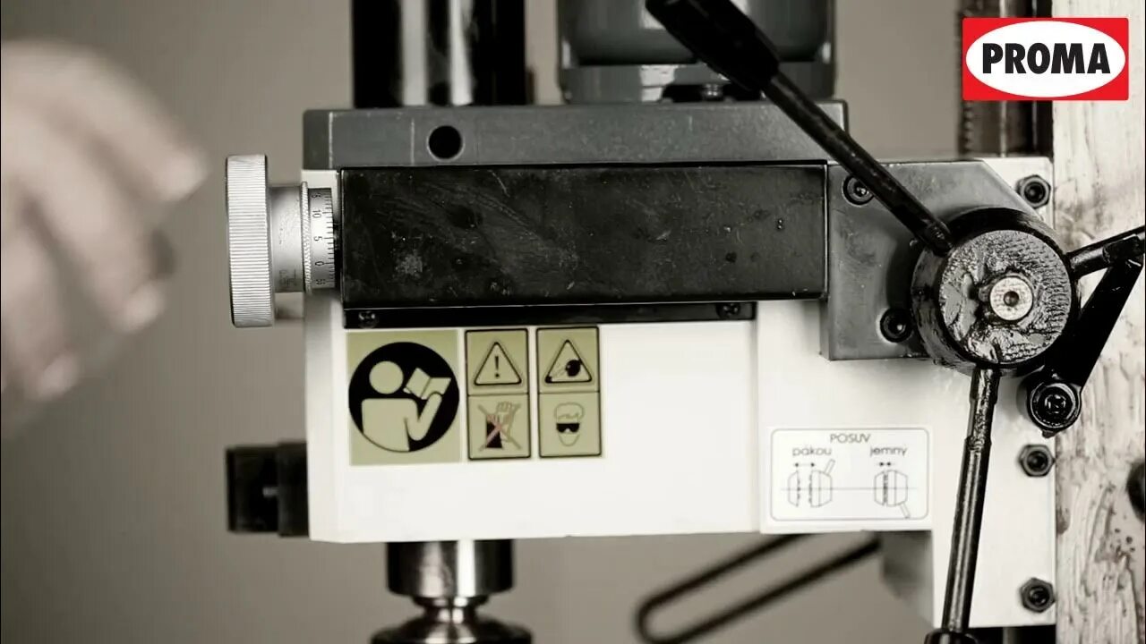 Fpx-20e. Станок фрезерный fpx-25. Fpx-25 e универсальный вертикально-фрезерный станок. Фрезерный станок fp-48sp. Proma fpx-25 e.