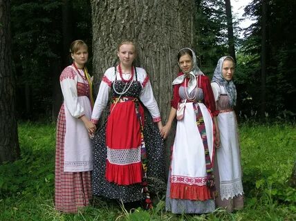 Народный костюм карелии женский