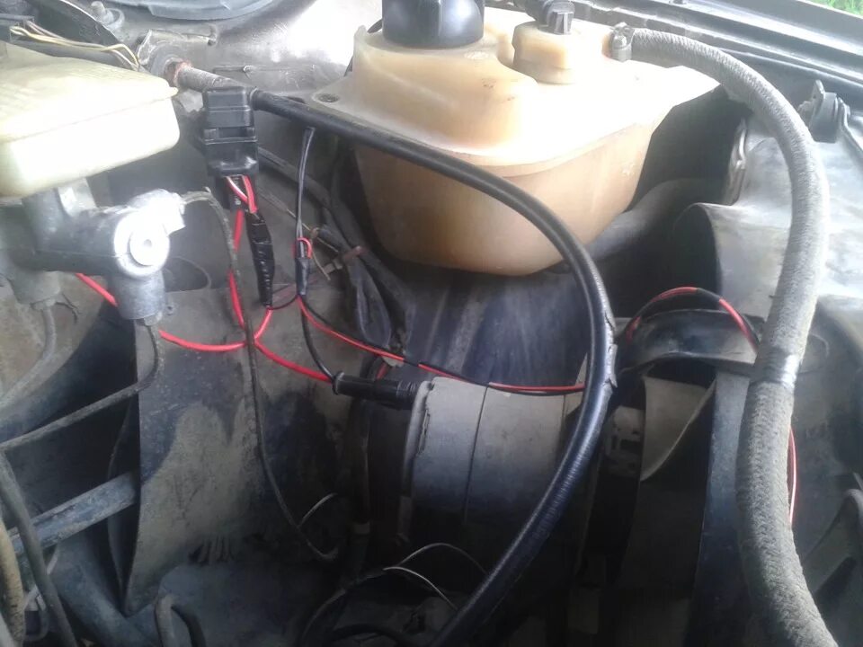 Комфортные поворотники - Audi 100 (C4), 2,6 л, 1993 года электроника DRIVE2