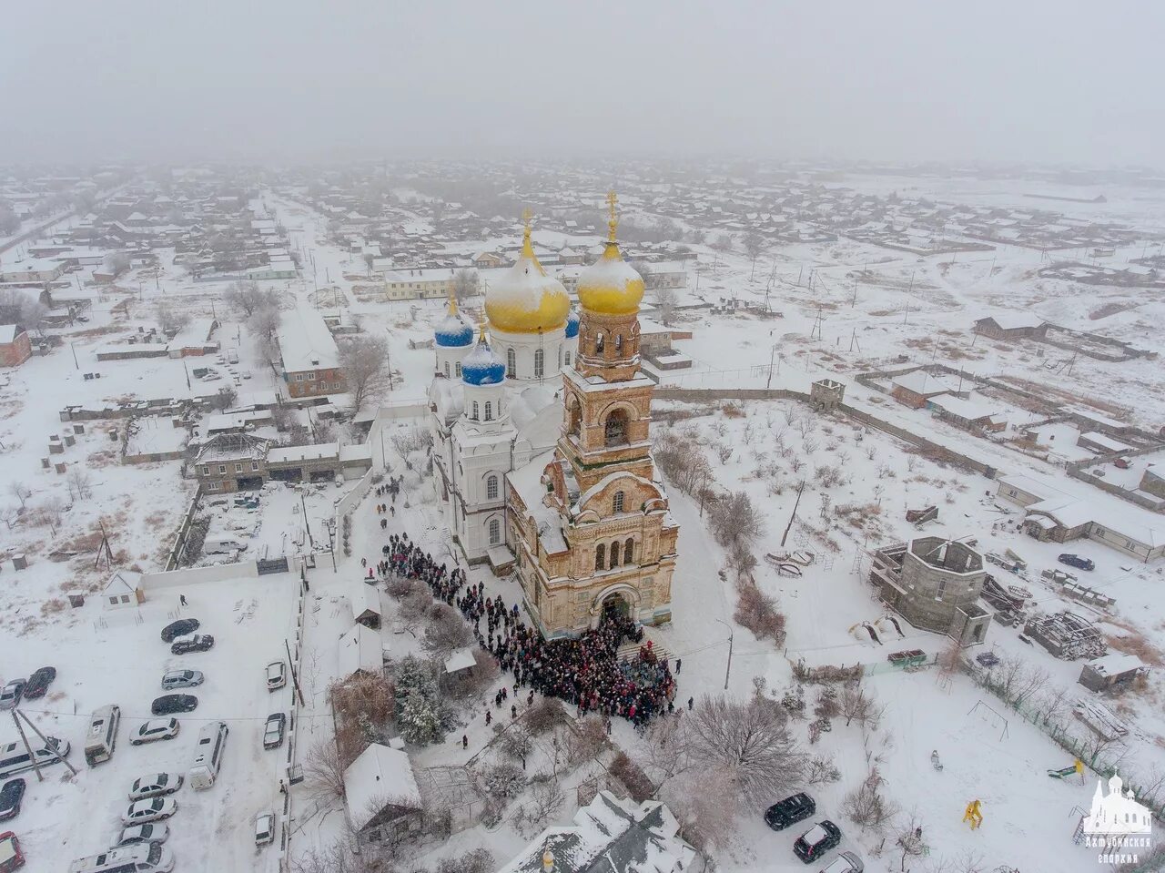 Погода никольское красноярского. Астрахань село Никольское Церковь. Село Никольское Астраханская область храм. Храм Рождества Богородицы Никольское. Село Никольское Астраханская область храм Нерушимая стена.