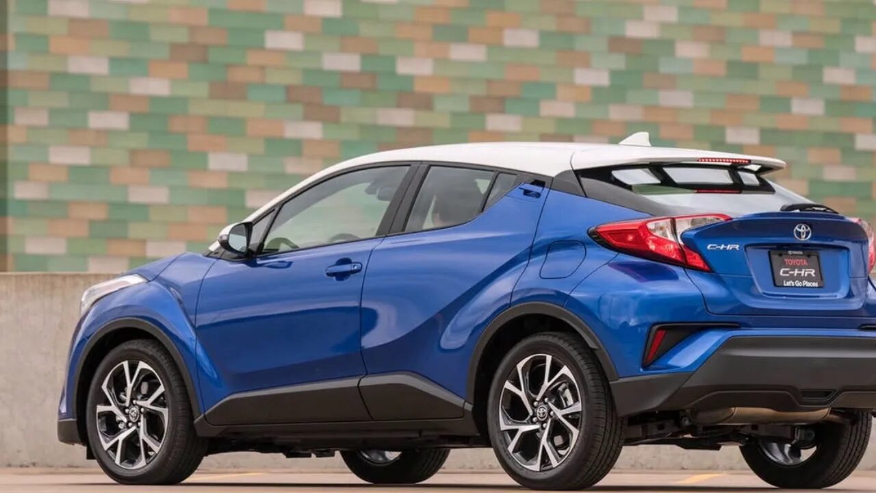Тойота c-hr 2019. C-hr цвета. Хонда ch r. Toyota кроссовер c-hr. Хонда ch r.