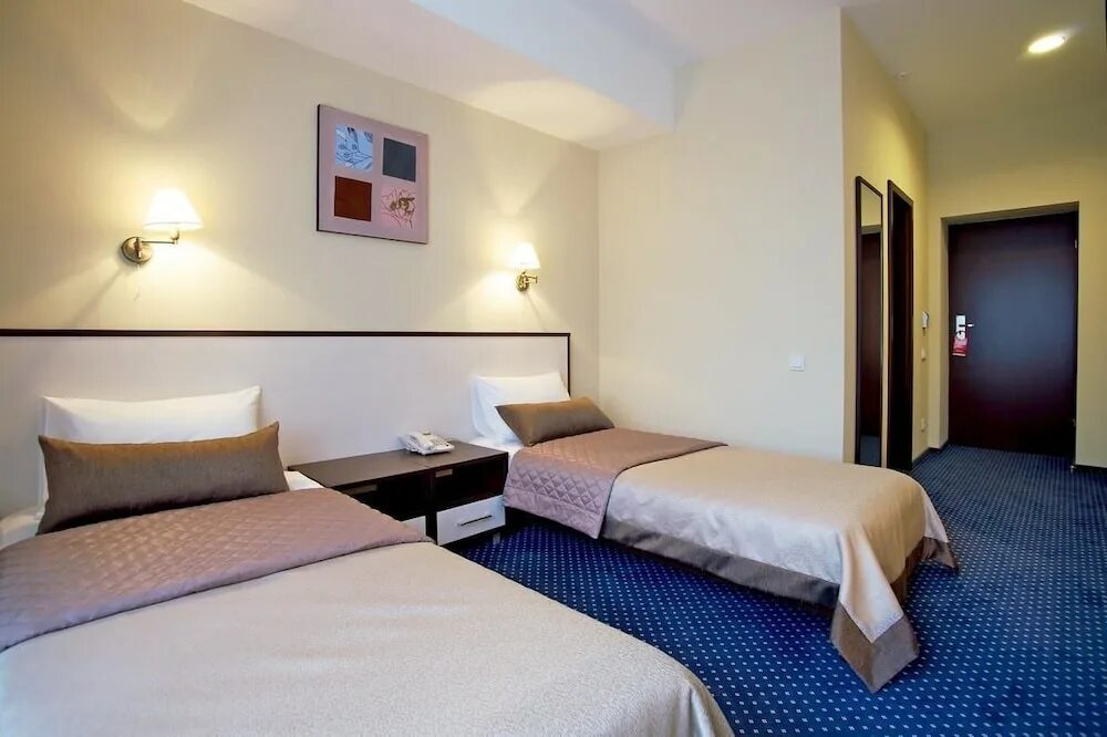 Royal twins palace hotel. Twins palace hotel. Отель роял твинс палас. Twins palace hotel. Отель роял твинс палас.