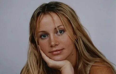 Бір үлкен тобыр оны трахает етеді