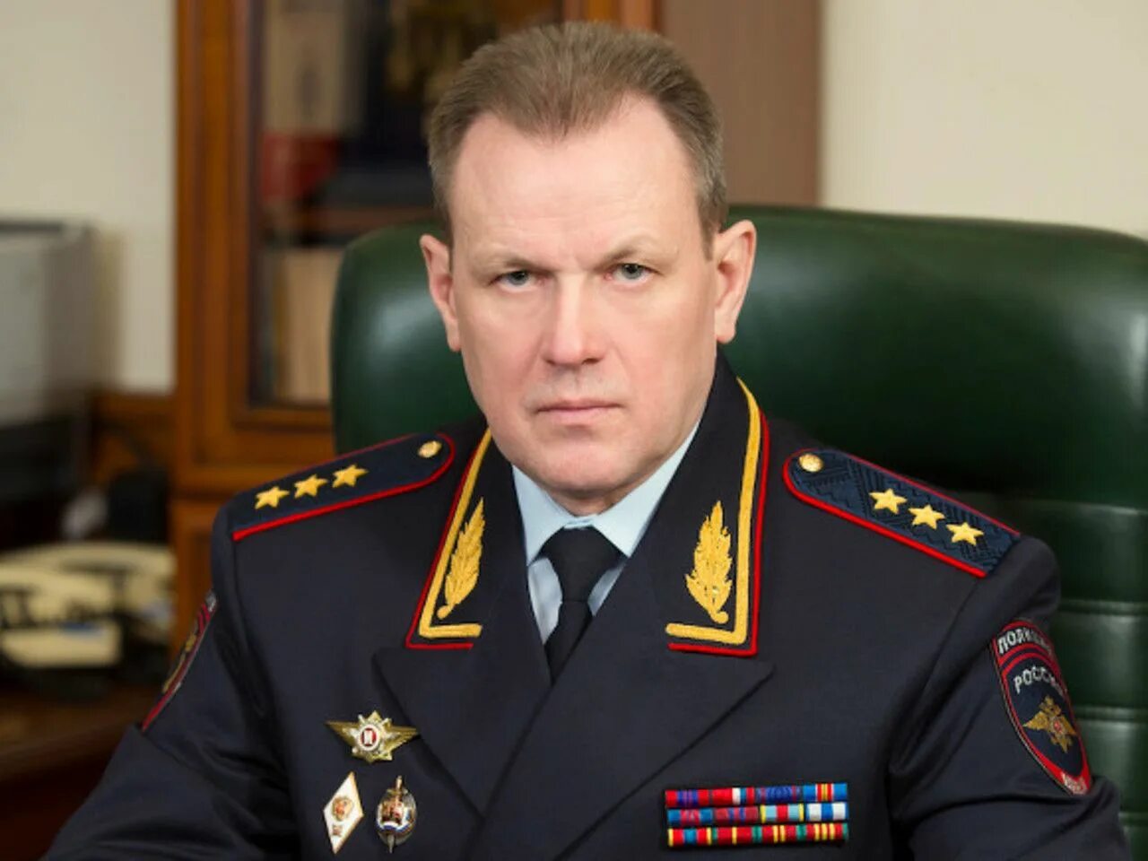 Форма генерала полиции. Форма генерала полиции