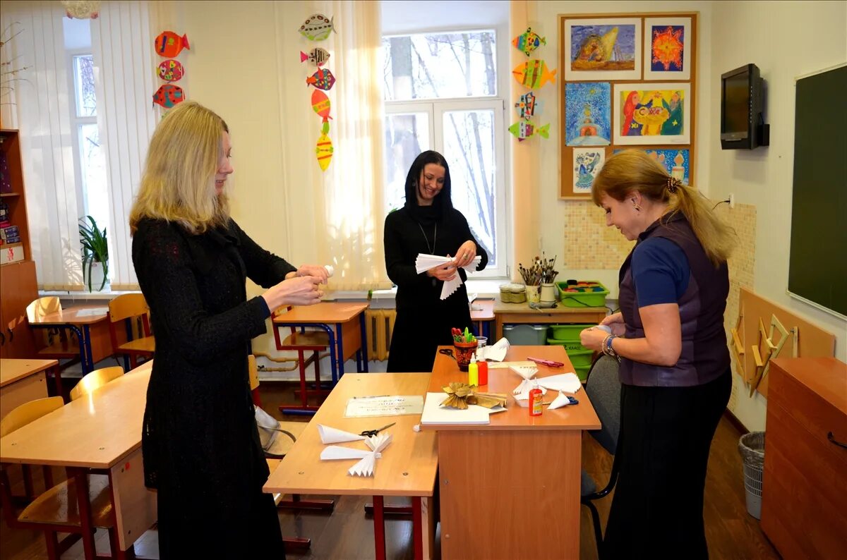 Школа при андреевском монастыре. Андреевский монастырь школа. гимназия при андреевском монастыре. аноо школа при андреевском монастыре, москва.
