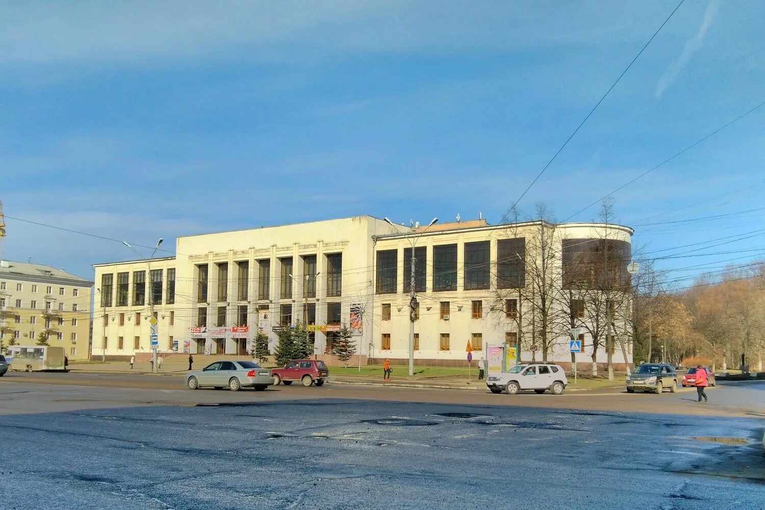 Ленина 24/78 ярославль. Екатеринбург, пр-т ленина, 24а. Проспект ленина 24 ярославль. Проспект ленина 24 ярославль. Панорама кафе ярославль.