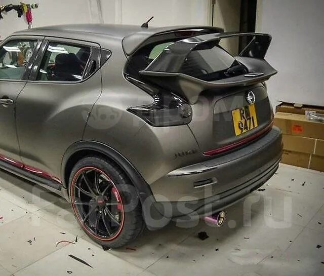 Nissan Juke-R, a 570-hp Babyzilla: Motoramic Drives