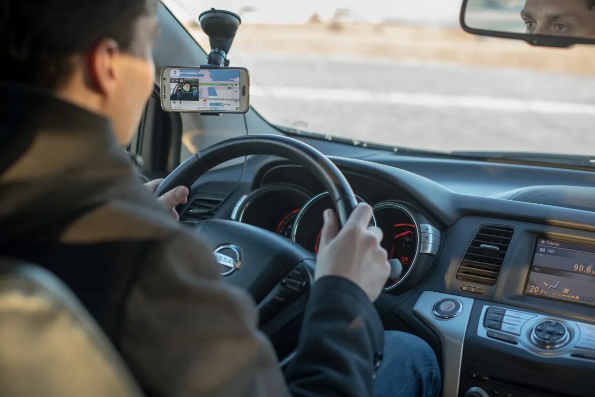 Поведение водителей на дорогах. Человек в машине. Drive водитель. )Следите за состоянием автомобиля. Видеокамера для мониторинга водителя.