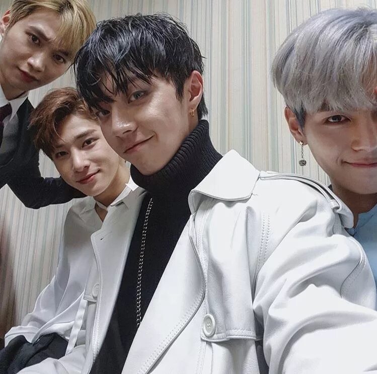 The unit b