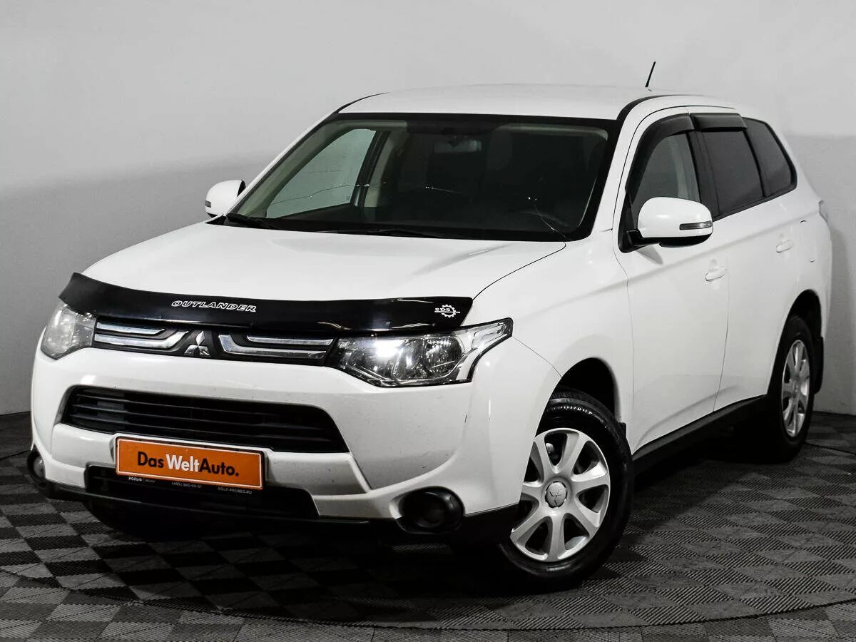 Mitsubishi Outlander 2013. Mitsubishi Аутлендер 2013. Митсубиши Аутлендер 2013. Мицубиси Аутлендер 3 2013. Купить митсубиси аутлендер 2013