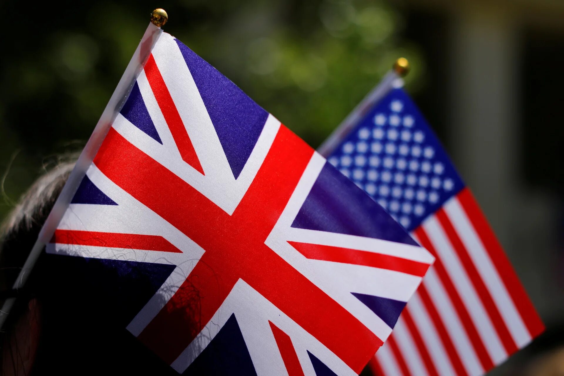 Почему в сша англии. Сша и великобритания. америка и британия. англия сша. флаг сша и великобритании.
