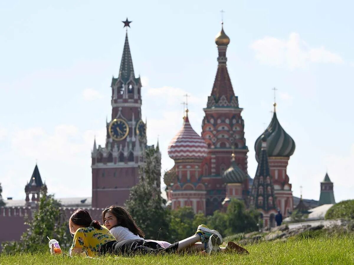 Москва летом. Отдых в Москве. Жаркое лето в Москве. Аномальная жара в Москве. Хочу полететь в москву