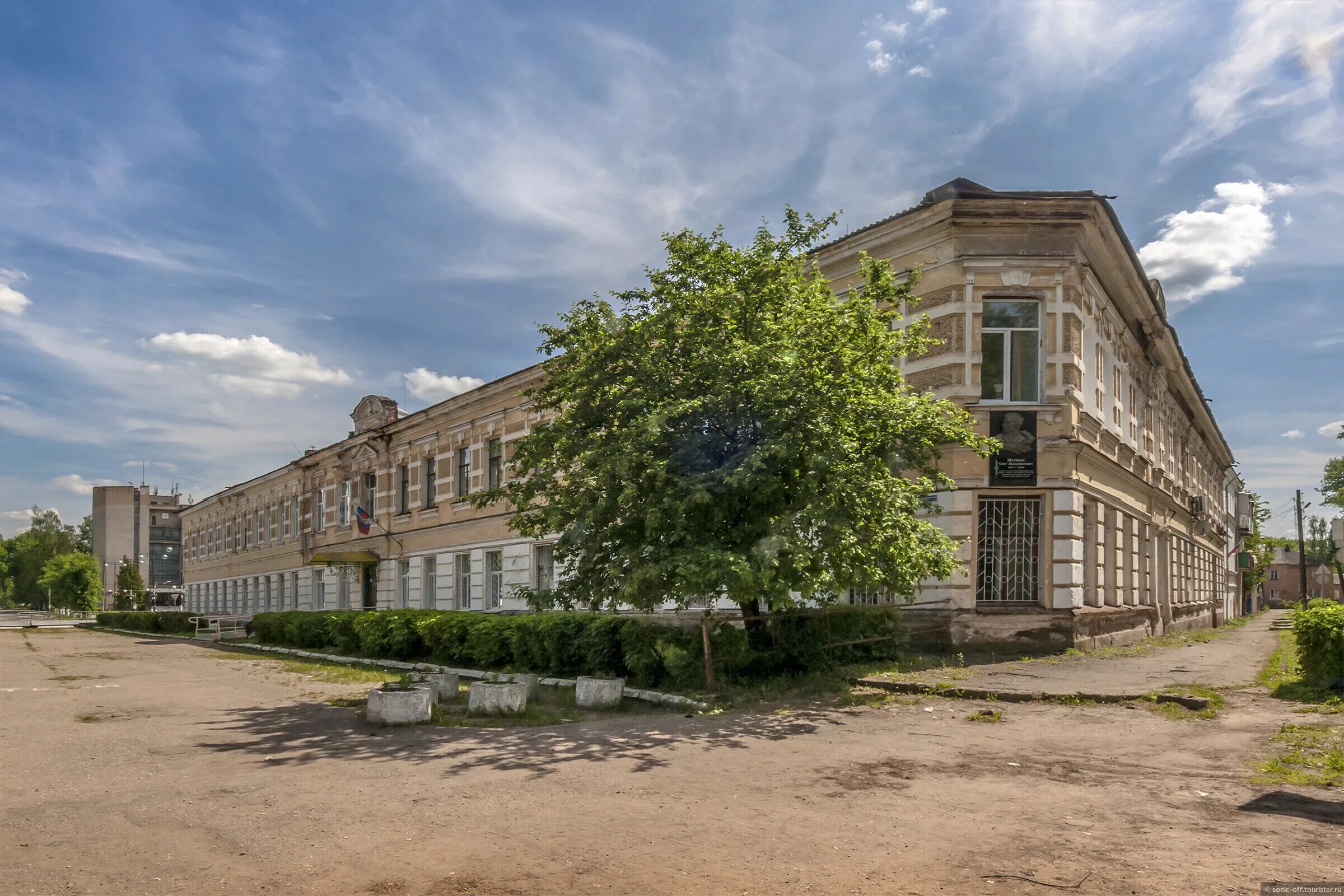 школа 2 вышнего волочка. гимназия № 2, вышний волочёк, улица венецианова. школа 2 вышнего волочка. вышневолоцкая школа интернат 2. школа 2 вышнего волочка.