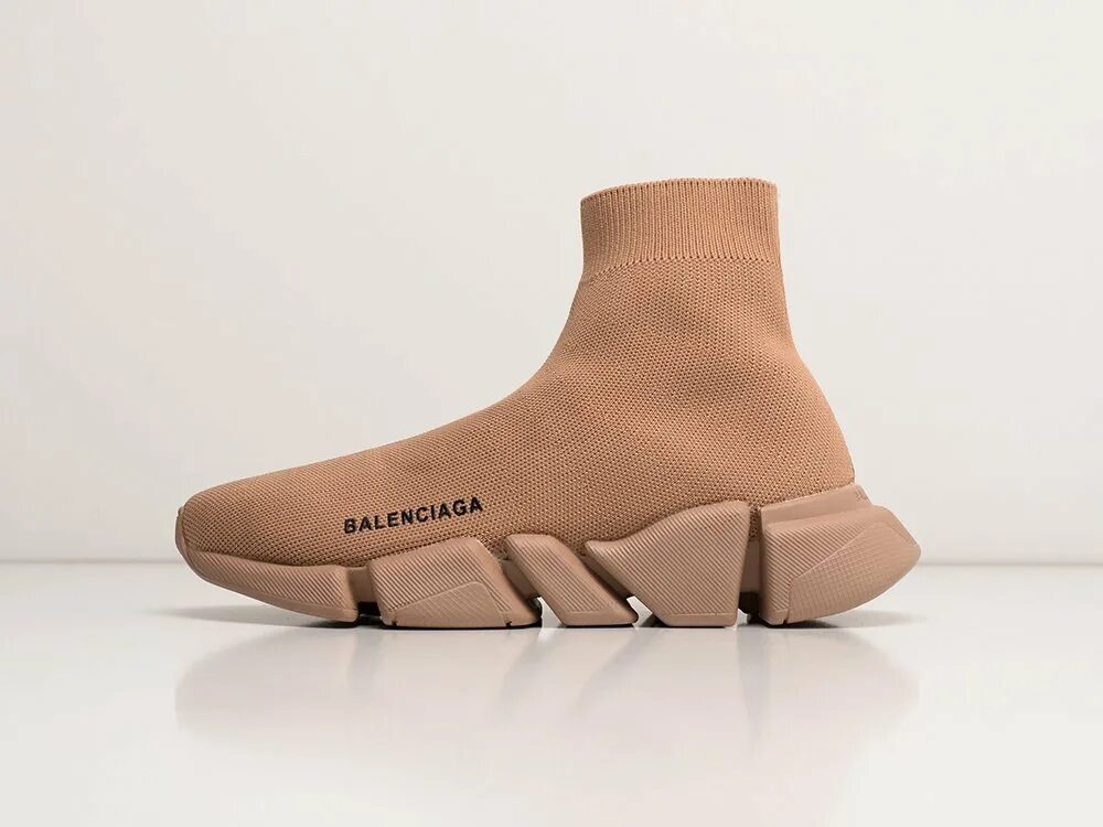 Balenciaga defender купить. Кроссовки Balenciaga Defender. Сланцы Баленсиага. Баленсиага Дефендер. Balenciaga Defender белые.